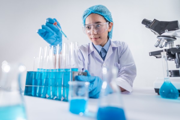 高分子型分散劑的特性(圖1) 高分子型分散劑的特性(圖1)